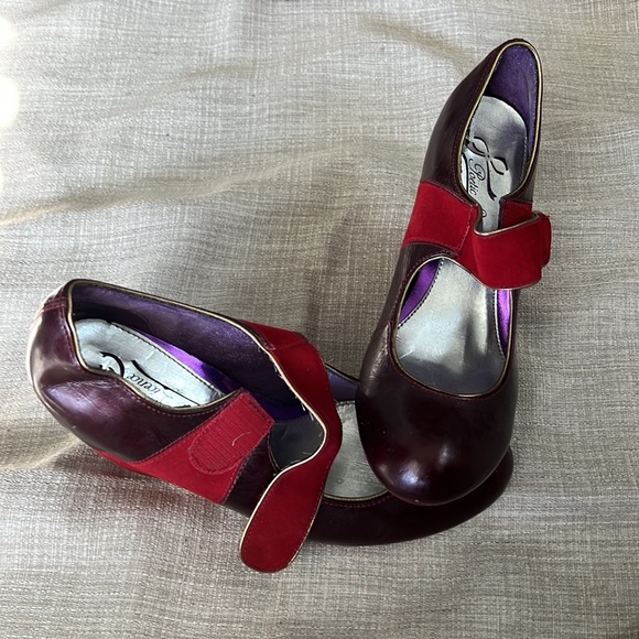 Poetic Licence Ruby red Mary Jane sz 7.5(38 1/2) wedge shoes - Picture 2 of 5